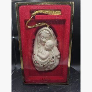 LENOX 2005 Madonna & Child Christmas Jeweled & Gold Embellished Ornament PHOTOS!